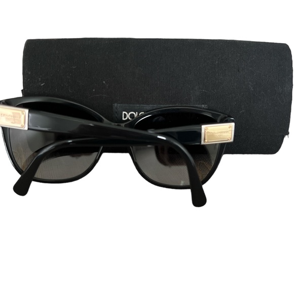 Dolce & Gabbana sunglasses worn once - Picture 2 of 6